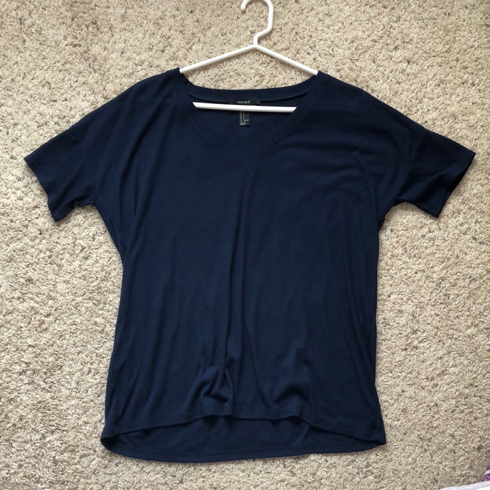 NAVY TEE